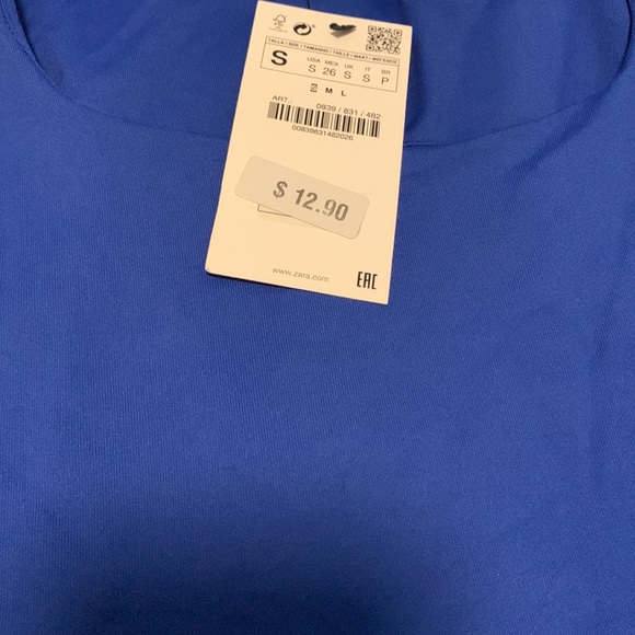 Top - Picture 2 of 5